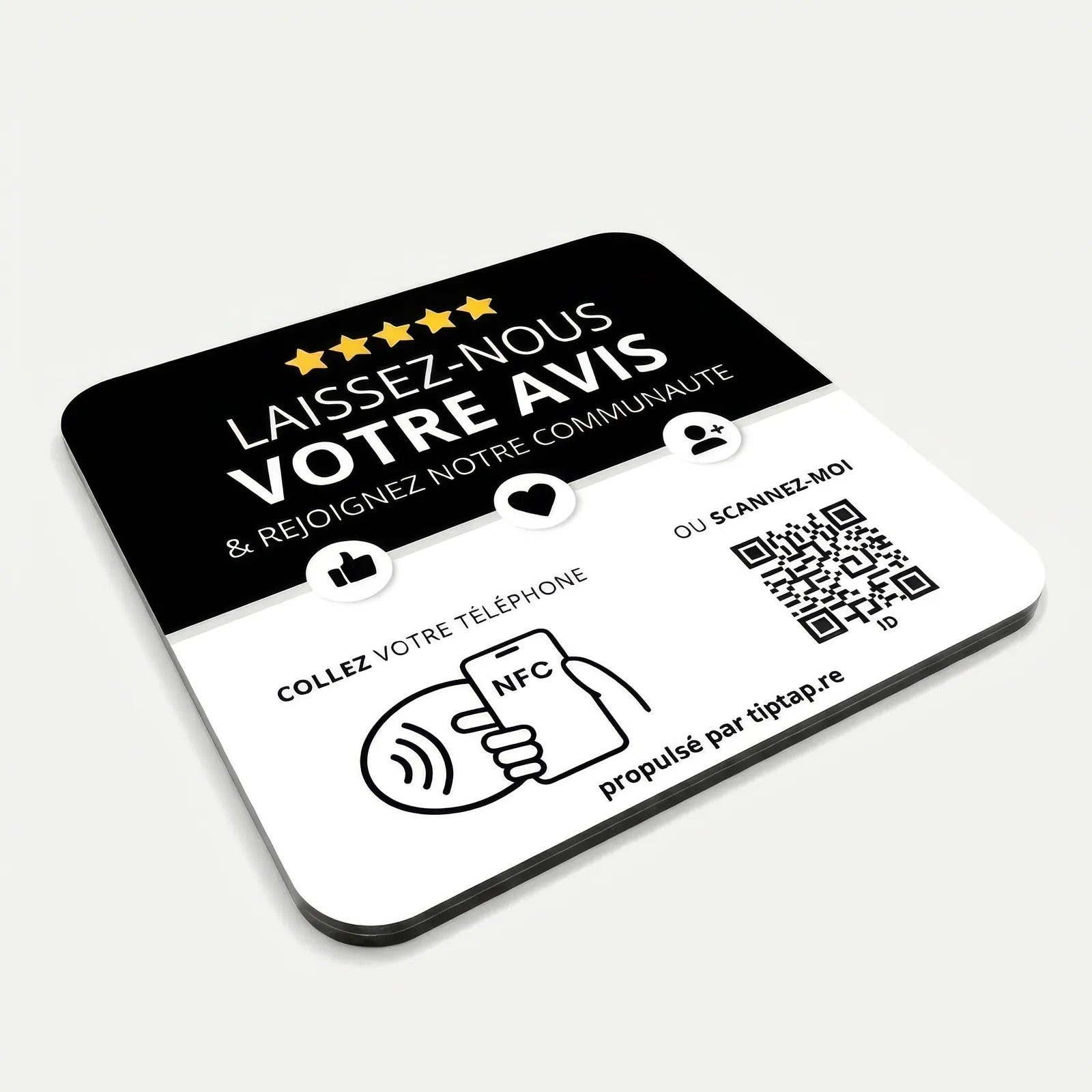 Plaque NFC tout-en-un vue de profil