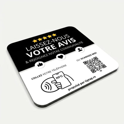 Plaque NFC tout-en-un vue de profil