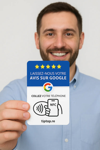 Carte NFC avis Google posée sur un comptoir